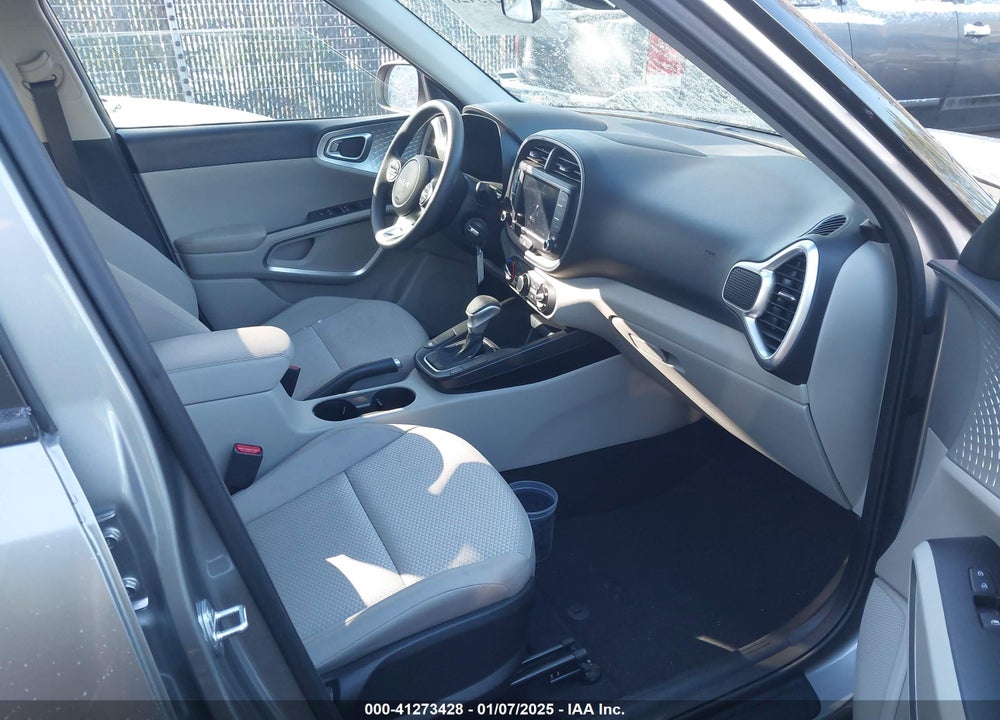 2023 KIA SOUL LX VIN: KNDJ23AU9P7873507