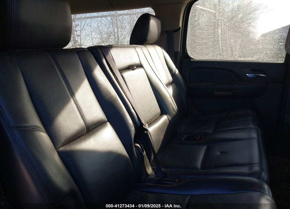 2013 GMC YUKON XL 1500 SLT VIN: 1GKS2KE7XDR312997