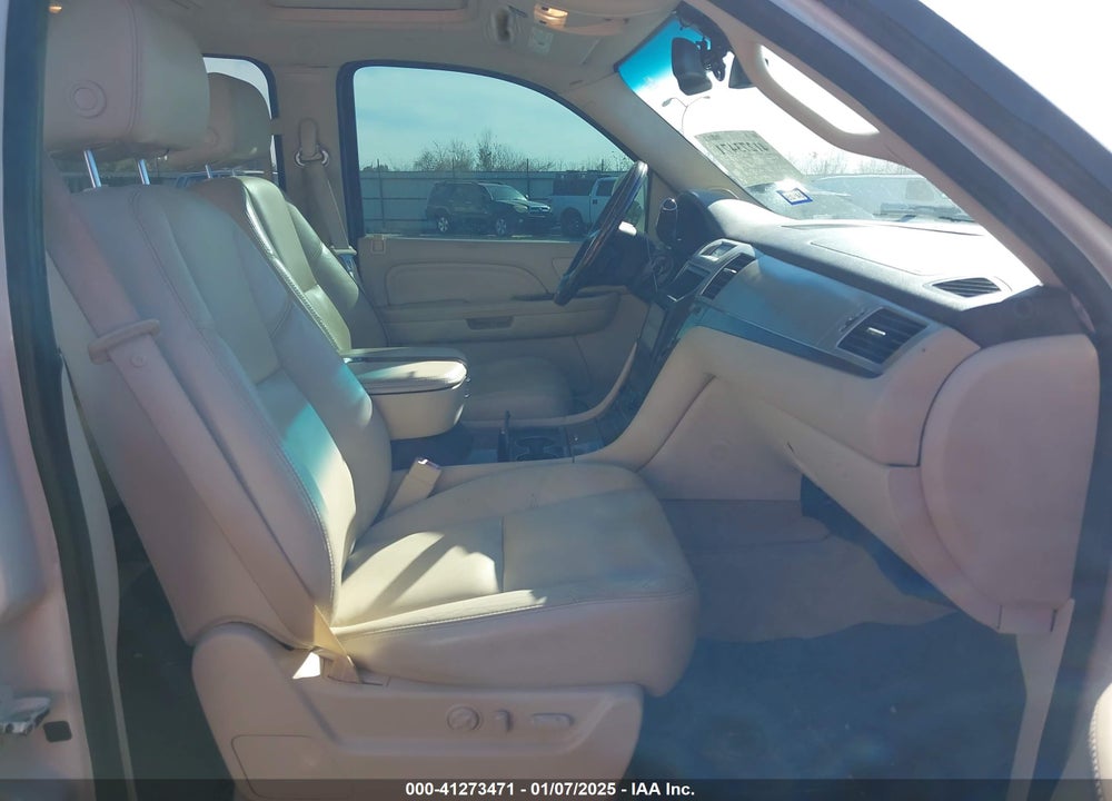2007 CADILLAC ESCALADE EXT STANDARD VIN: 3GYFK628X7G294047