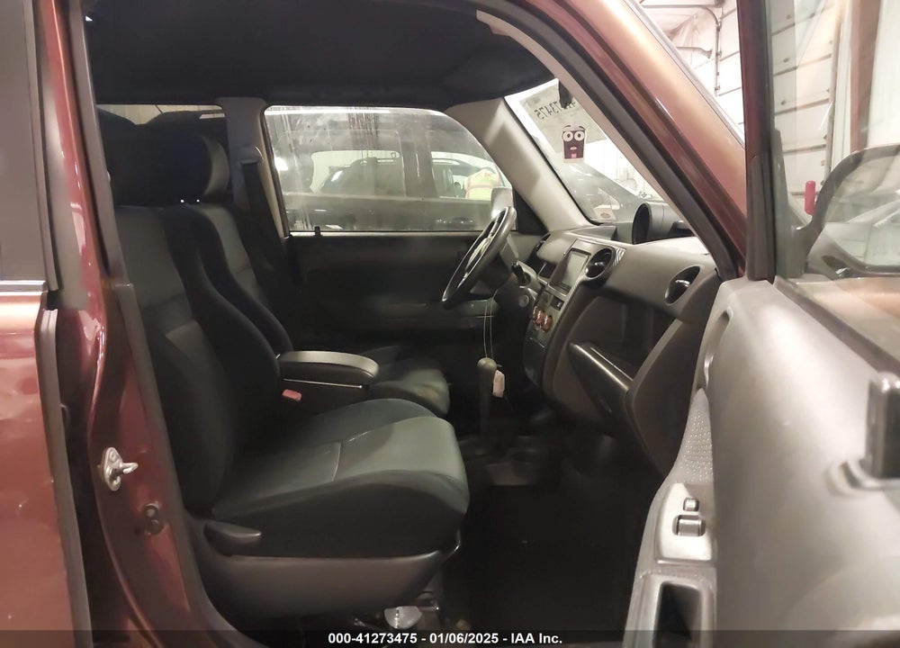 2006 SCION XB VIN: JTLKT324664126449