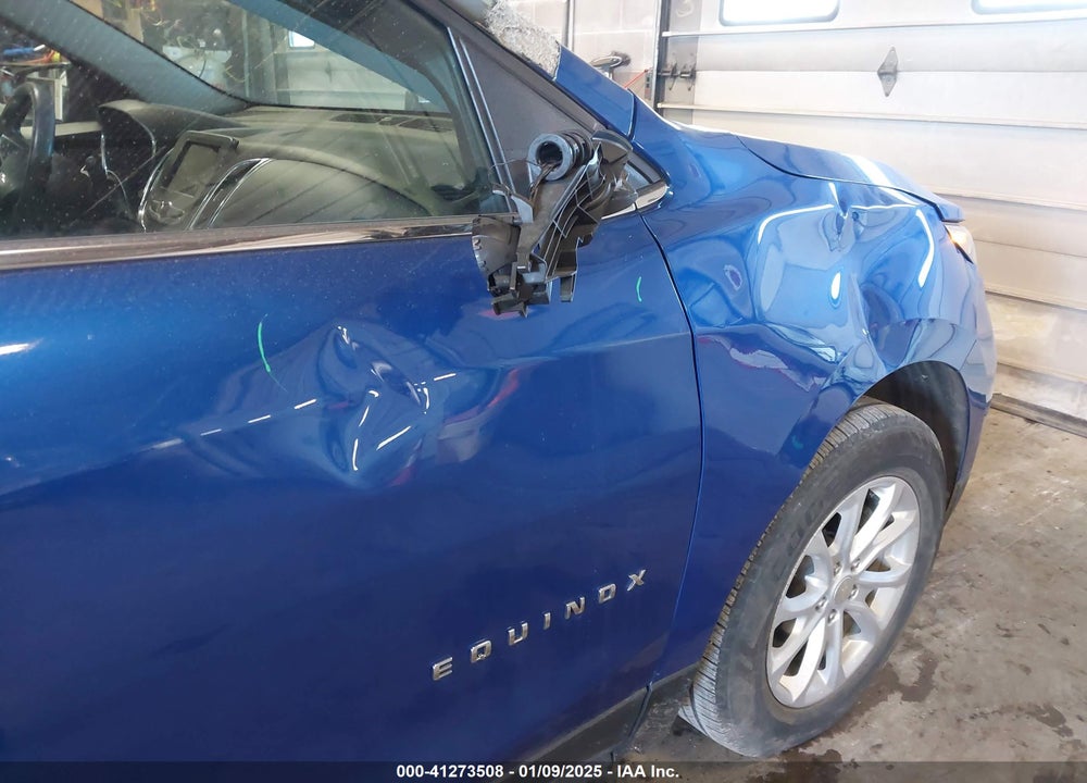2019 CHEVROLET EQUINOX LT VIN: 3GNAXUEV0KS609944