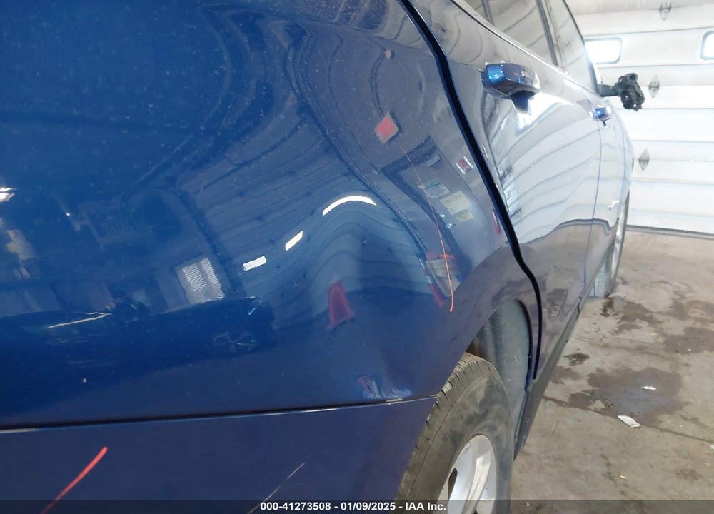 2019 CHEVROLET EQUINOX LT VIN: 3GNAXUEV0KS609944