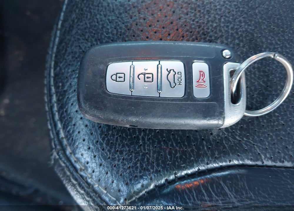 2012 KIA SORENTO SX V6 VIN: 5XYKWDA26CG193297