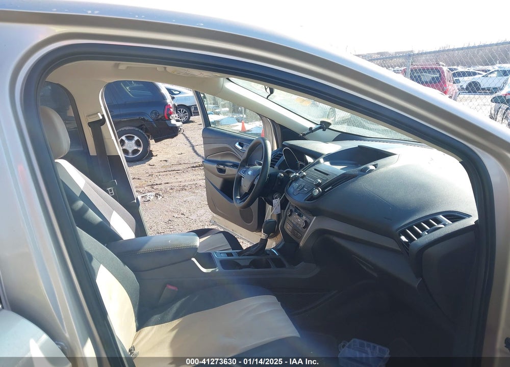 2017 FORD ESCAPE VIN: 1FMCU0GD6HUE69040