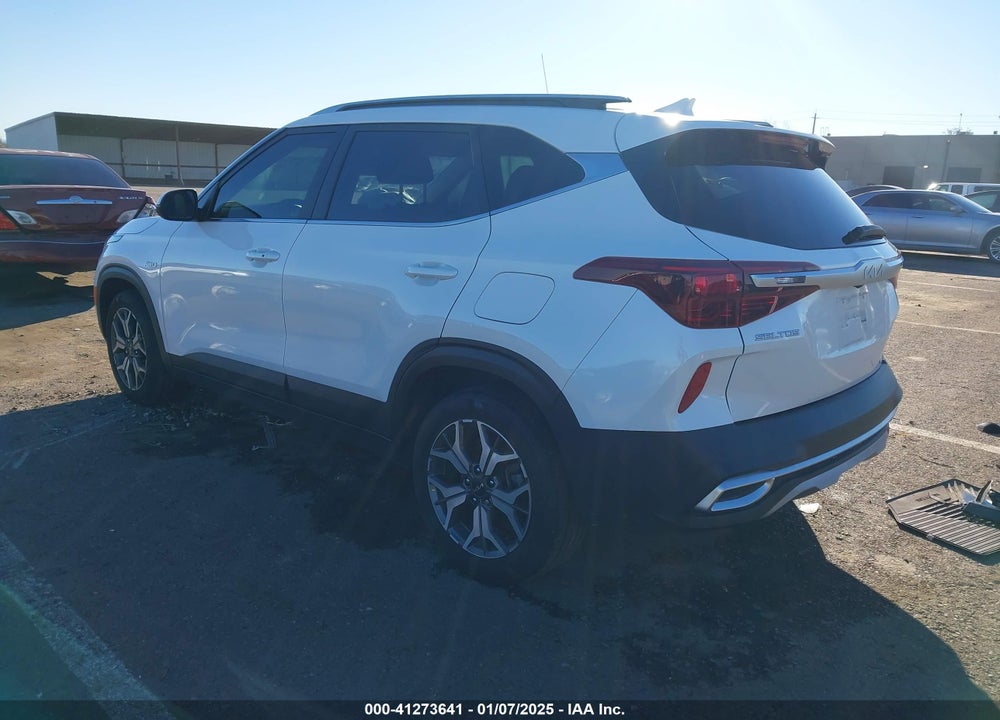 2022 KIA SELTOS EX VIN: KNDERCAAXN7294509