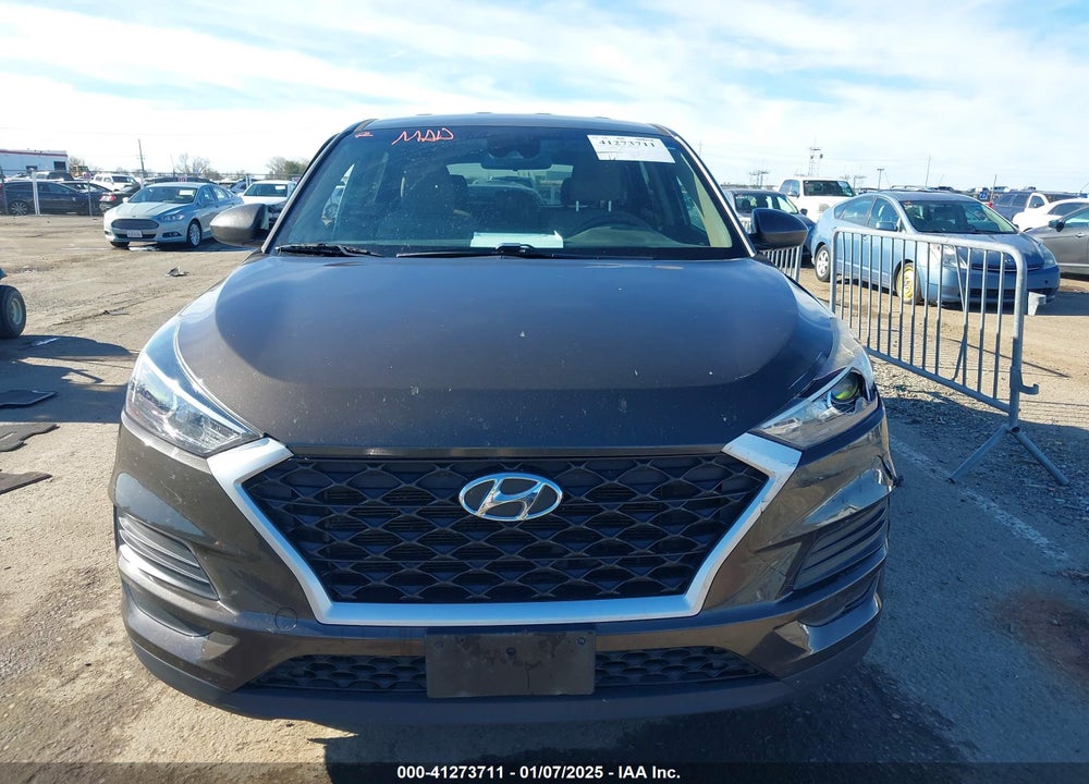 2019 HYUNDAI TUCSON SE VIN: KM8J23A49KU964587