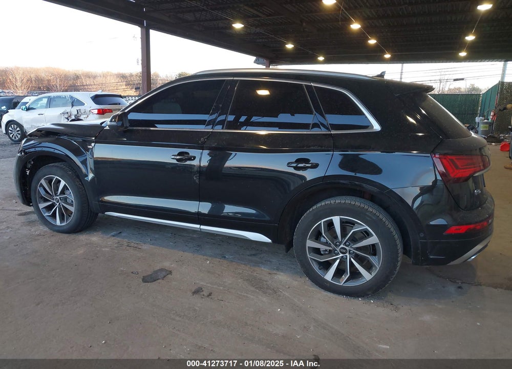 2024 AUDI Q5 VIN: WA1FAAFY1R2090698