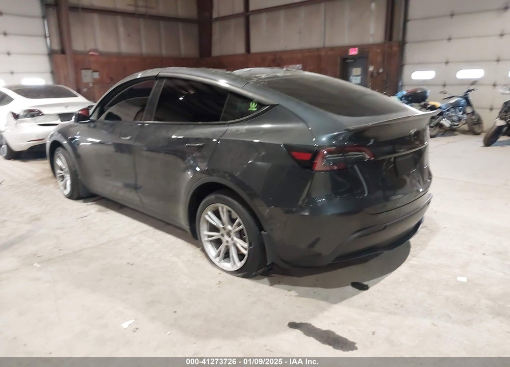 2024 TESLA MODEL Y LONG RANGE DUAL MOTOR ALL-WHEEL DRIVE VIN: 7SAYGAEE1RF037181