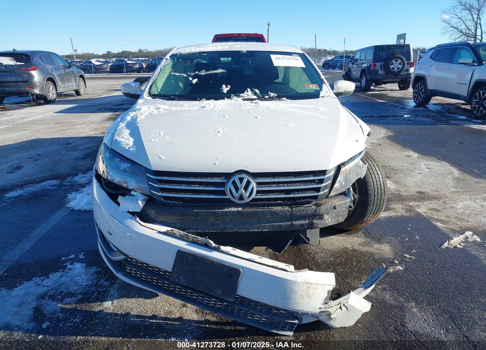 2015 VOLKSWAGEN PASSAT VIN: 1VWAT7A30FC106191