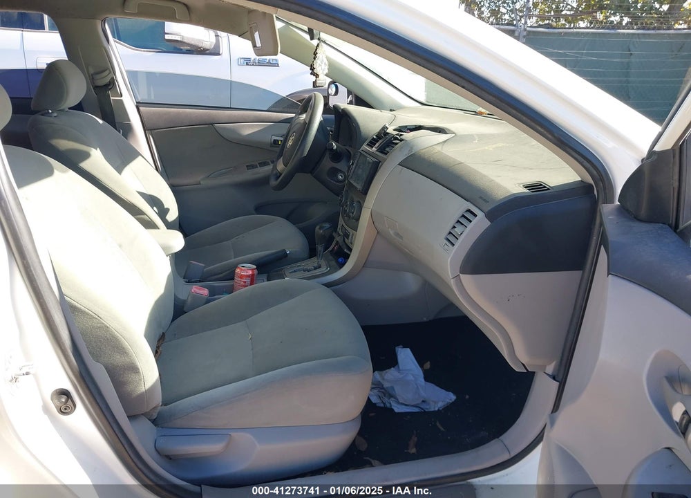 2011 TOYOTA COROLLA LE VIN: 2T1BU4EE7BC607370