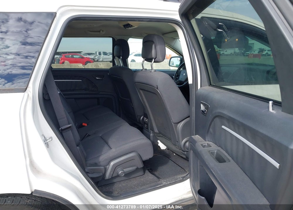 2010 DODGE JOURNEY SXT VIN: 3D4PG5FV1AT269433