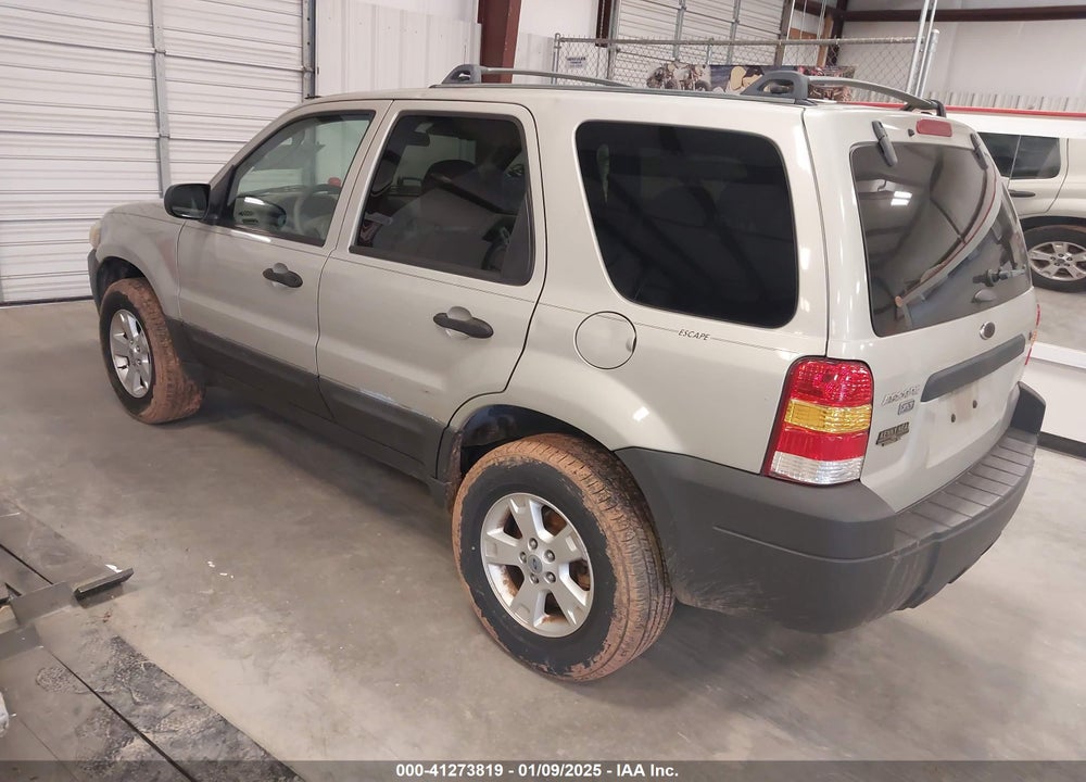 2005 FORD ESCAPE XLT VIN: 1FMYU93195KC96160