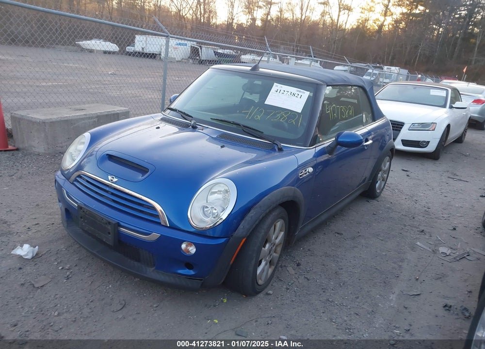 2005 MINI COOPER S VIN: WMWRH33525TF84836