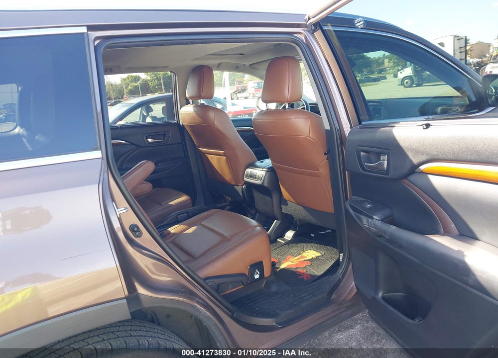 2019 TOYOTA HIGHLANDER LIMITED VIN: 5TDYZRFH1KS304576