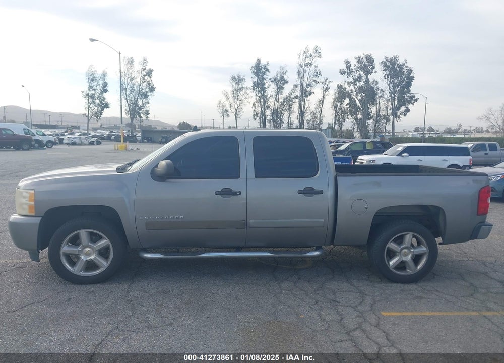 2008 CHEVROLET SILVERADO 1500 LT1 VIN: 3GCEC13J48G121838