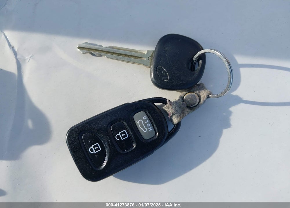 2016 HYUNDAI ELANTRA SE VIN: 5NPDH4AE1GH669144