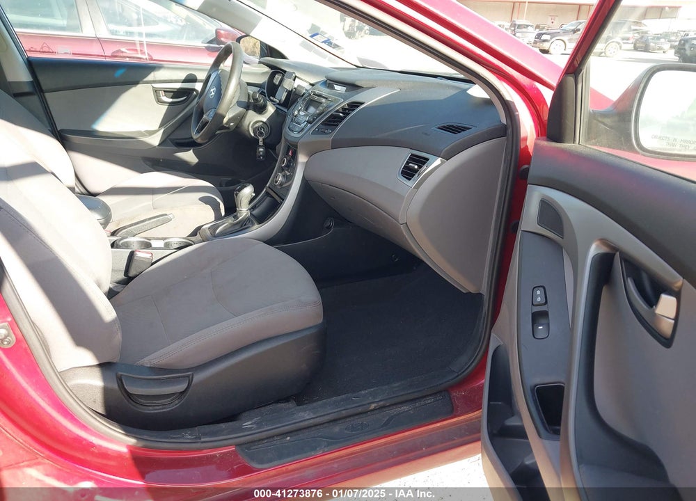 2016 HYUNDAI ELANTRA SE VIN: 5NPDH4AE1GH669144