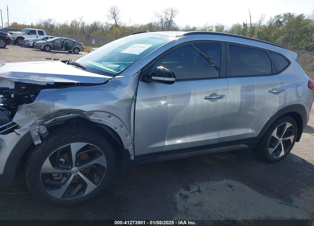 2016 HYUNDAI TUCSON LIMITED VIN: KM8J33A2XGU249708