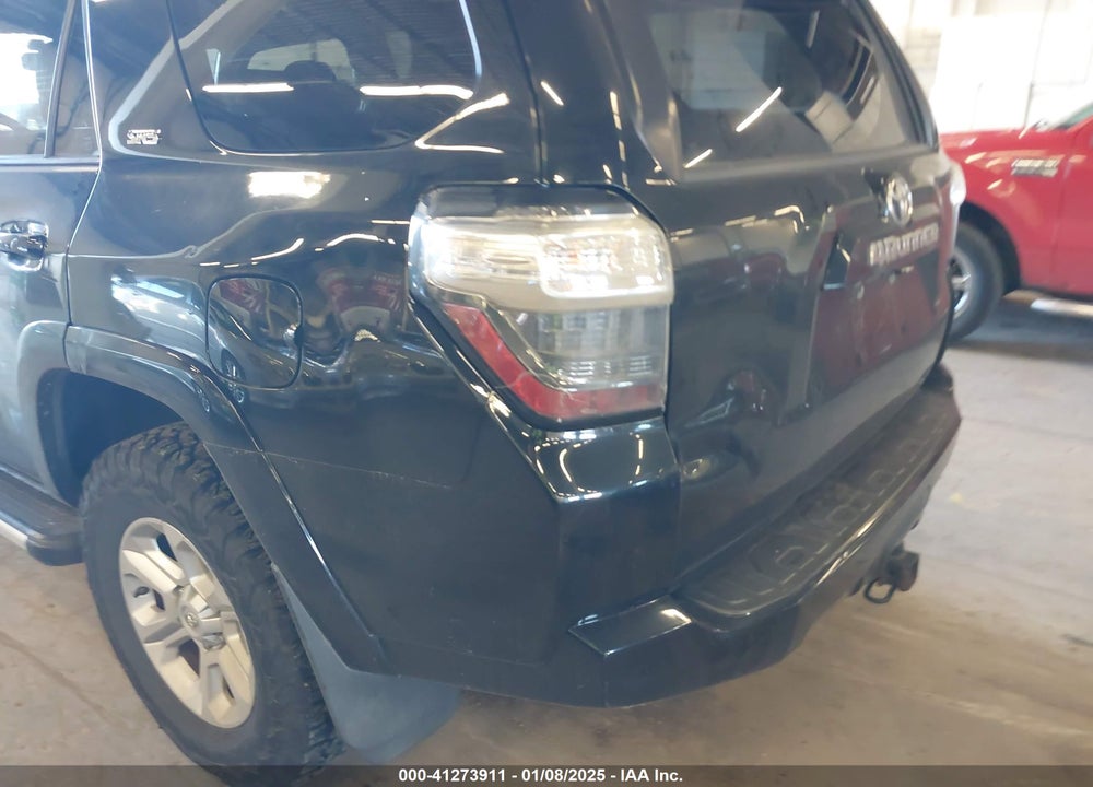 2015 TOYOTA 4RUNNER SR5 VIN: JTEBU5JRXF5232023