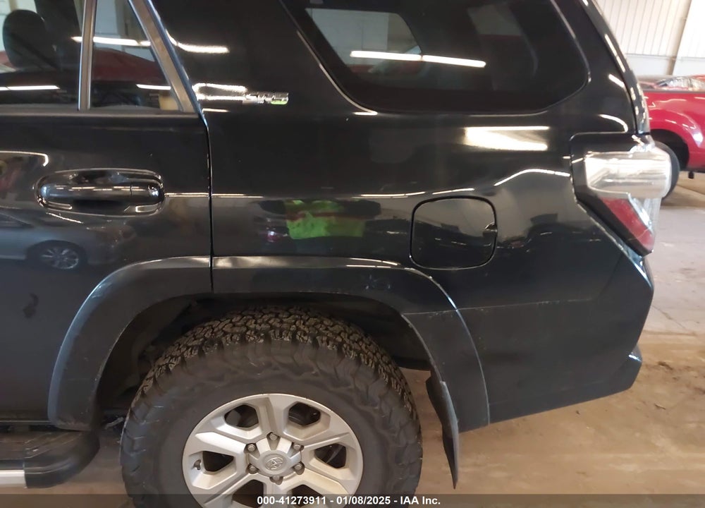 2015 TOYOTA 4RUNNER SR5 VIN: JTEBU5JRXF5232023