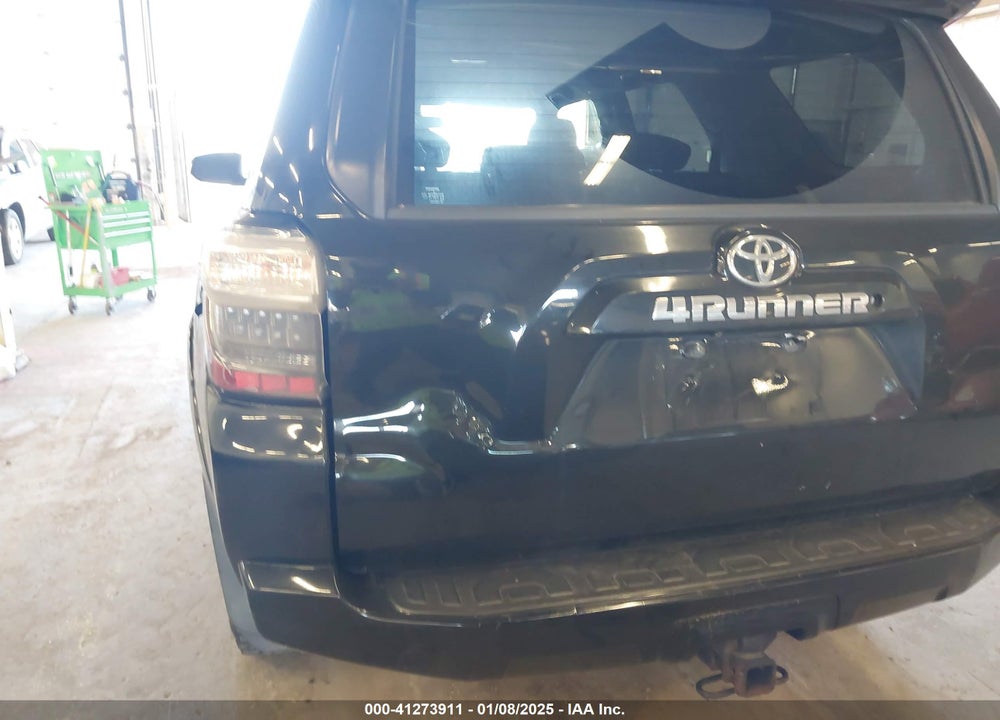 2015 TOYOTA 4RUNNER SR5 VIN: JTEBU5JRXF5232023