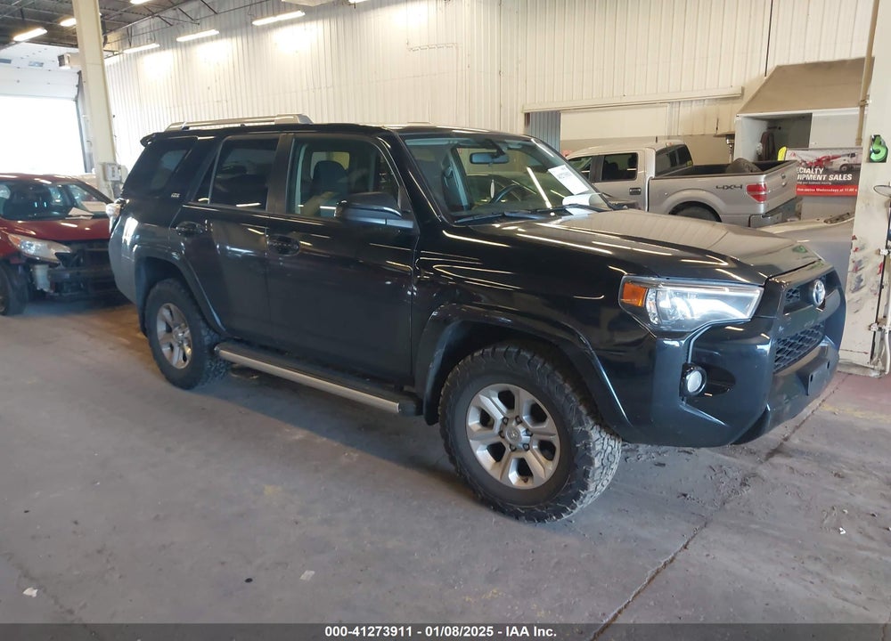 2015 TOYOTA 4RUNNER SR5 VIN: JTEBU5JRXF5232023