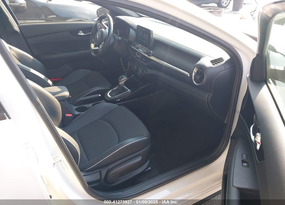 2021 KIA FORTE GT LINE VIN: 3KPF34AD8ME387890