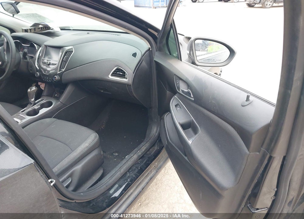 2017 CHEVROLET CRUZE VIN: 3G1BE6SM3HS556135