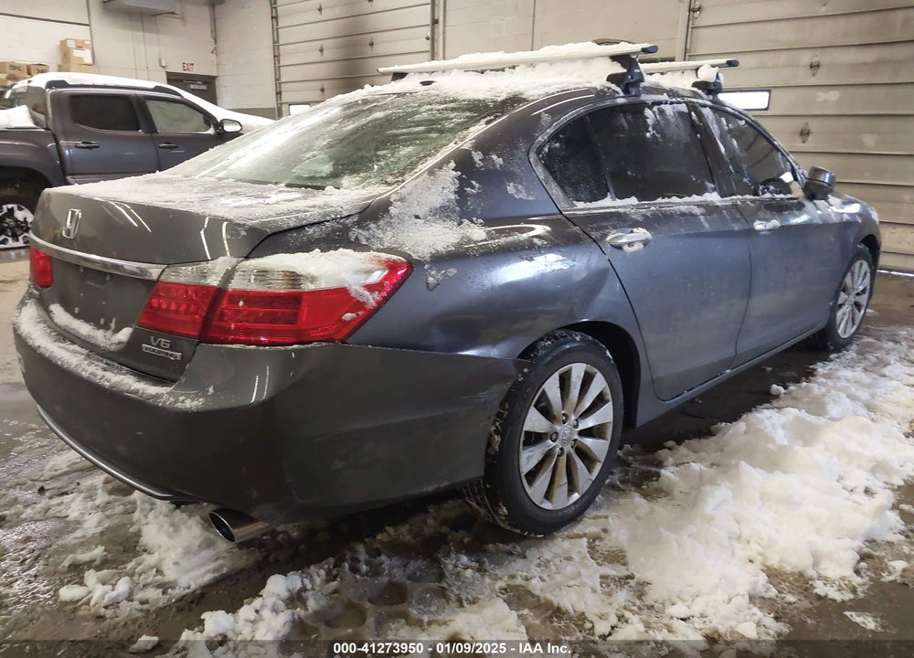 2014 HONDA ACCORD TOURING VIN: 1HGCR3F92EA038231
