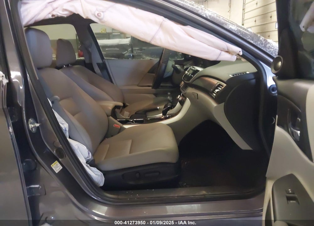 2014 HONDA ACCORD TOURING VIN: 1HGCR3F92EA038231