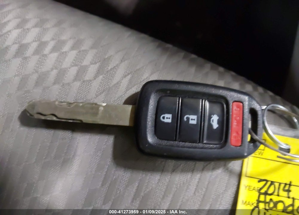 2014 HONDA CIVIC LX VIN: 19XFB2F50EE071068