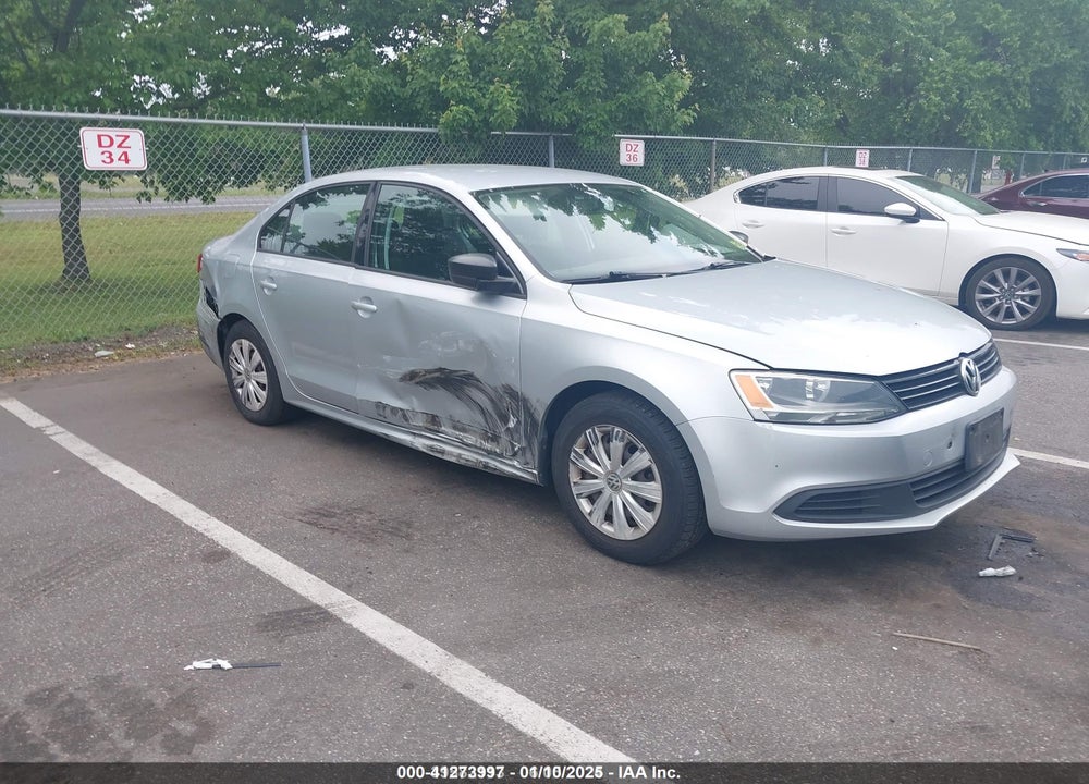 2013 VOLKSWAGEN JETTA 2.0L S VIN: 3VW2K7AJXDM247321