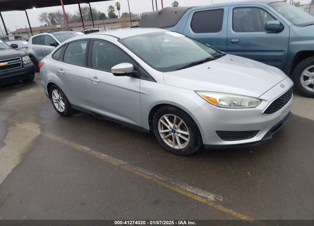 2015 FORD FOCUS SE VIN: 1FADP3FE3FL261119