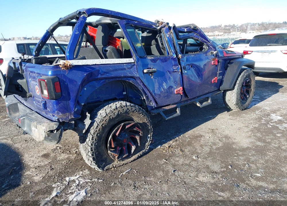 2018 JEEP WRANGLER UNLIMITED SAHARA VIN: 1C4HJXEN3JW230594