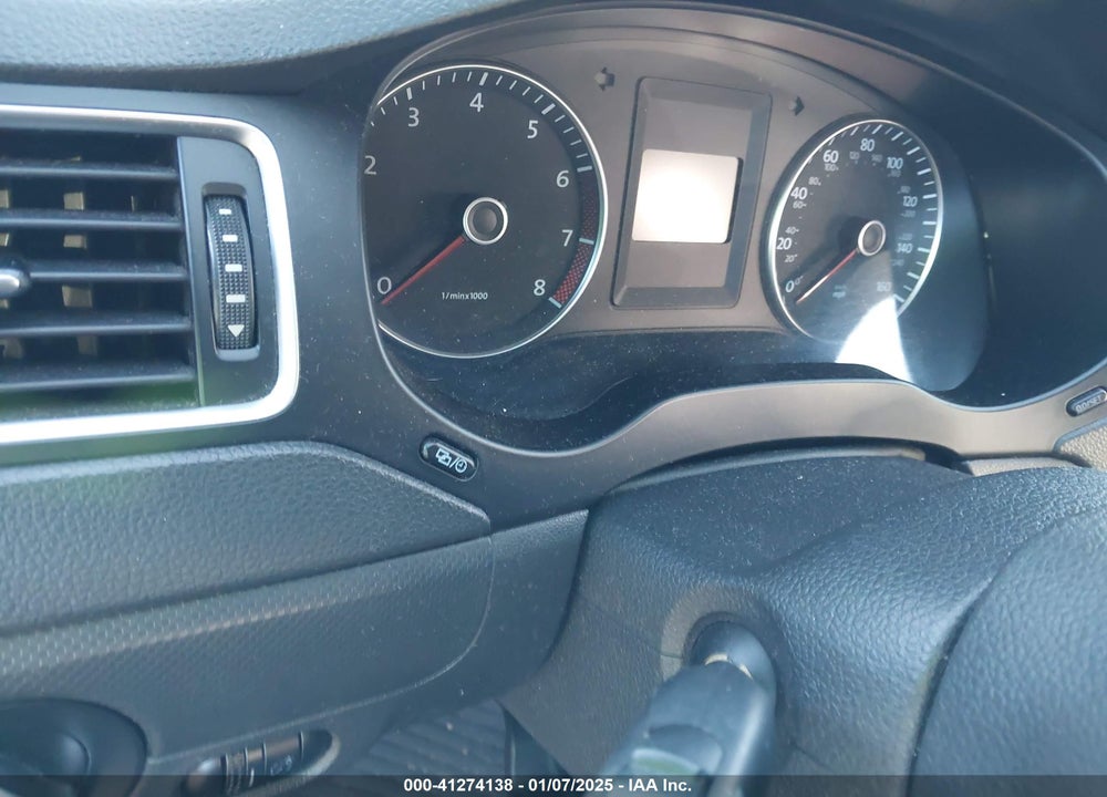 2012 VOLKSWAGEN JETTA 2.5L SE VIN: 3VWDP7AJ4CM349268