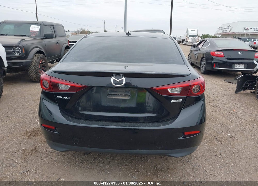2018 MAZDA MAZDA3 VIN: 3MZBN1W32JM165822