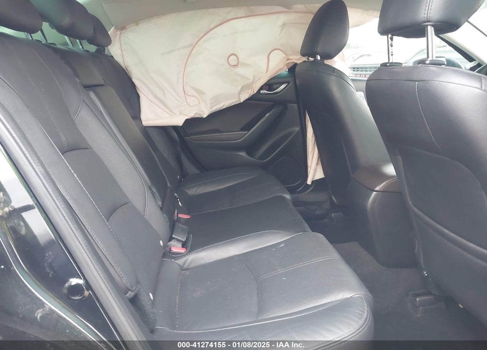 2018 MAZDA MAZDA3 VIN: 3MZBN1W32JM165822