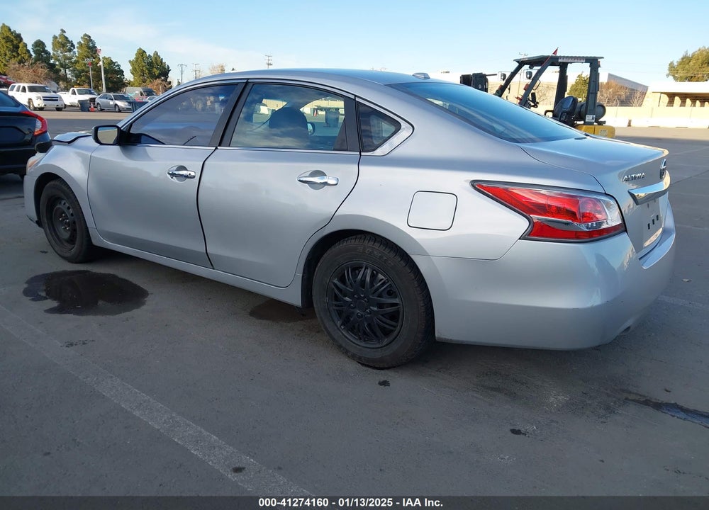 2015 NISSAN ALTIMA VIN: 1N4AL3AP8FC252827