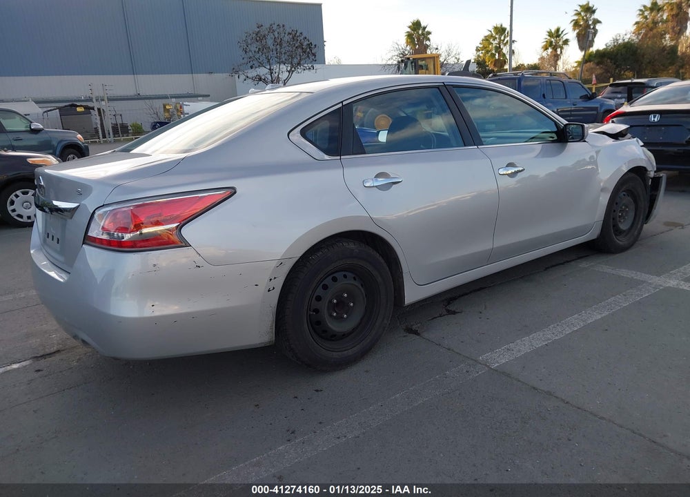2015 NISSAN ALTIMA VIN: 1N4AL3AP8FC252827