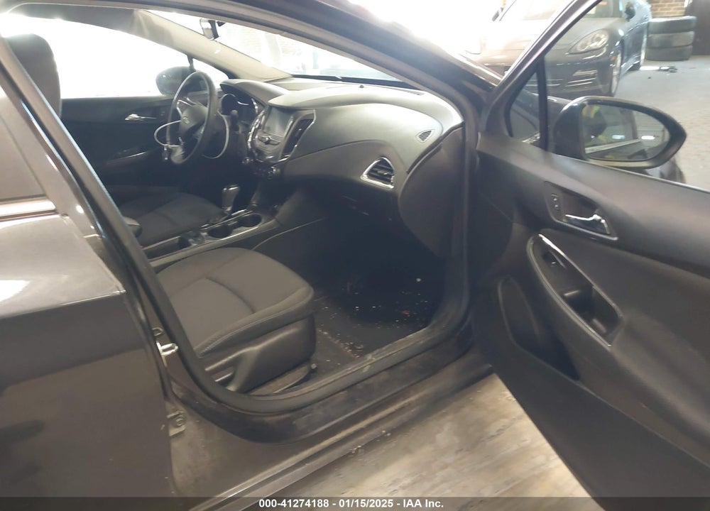 2016 CHEVROLET CRUZE VIN: 1G1BE5SM8G7264021