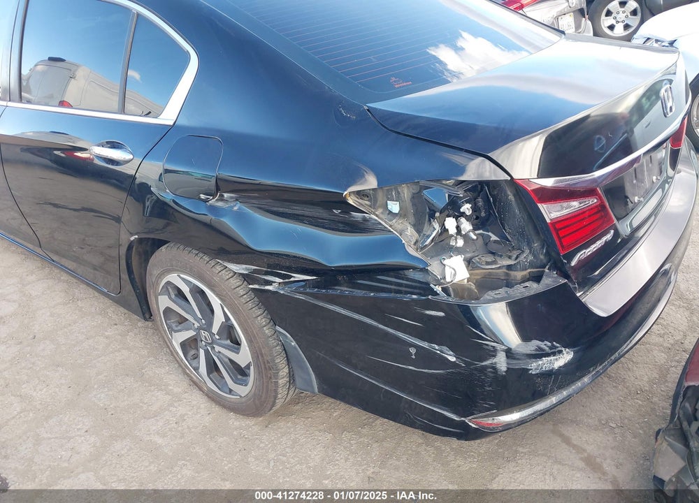 2016 HONDA ACCORD EX VIN: 1HGCR2F72GA026348