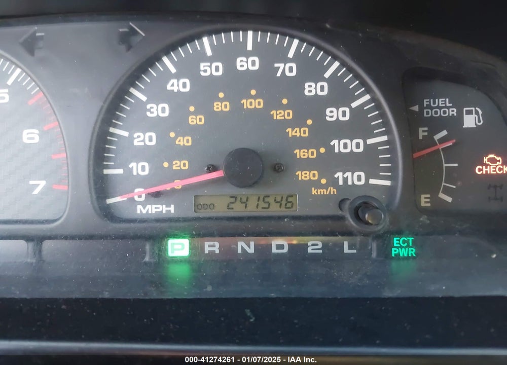 2000 TOYOTA 4RUNNER SR5 V6 VIN: JT3GN86R4Y0171161
