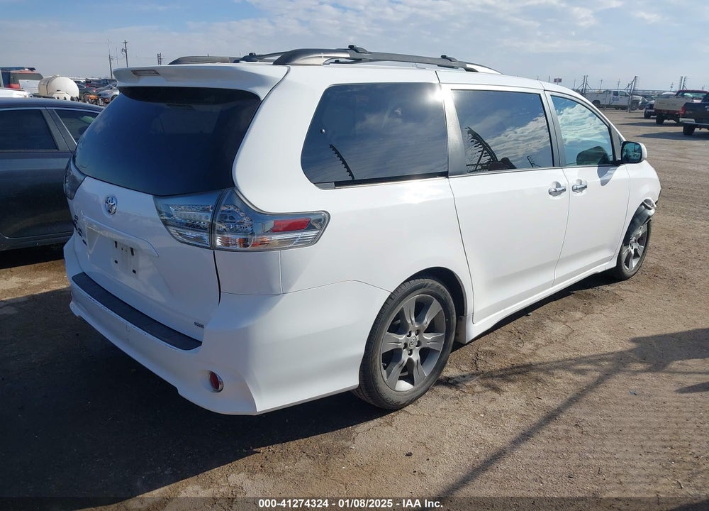 2015 TOYOTA SIENNA SE 8 PASSENGER VIN: 5TDXK3DC2FS556797