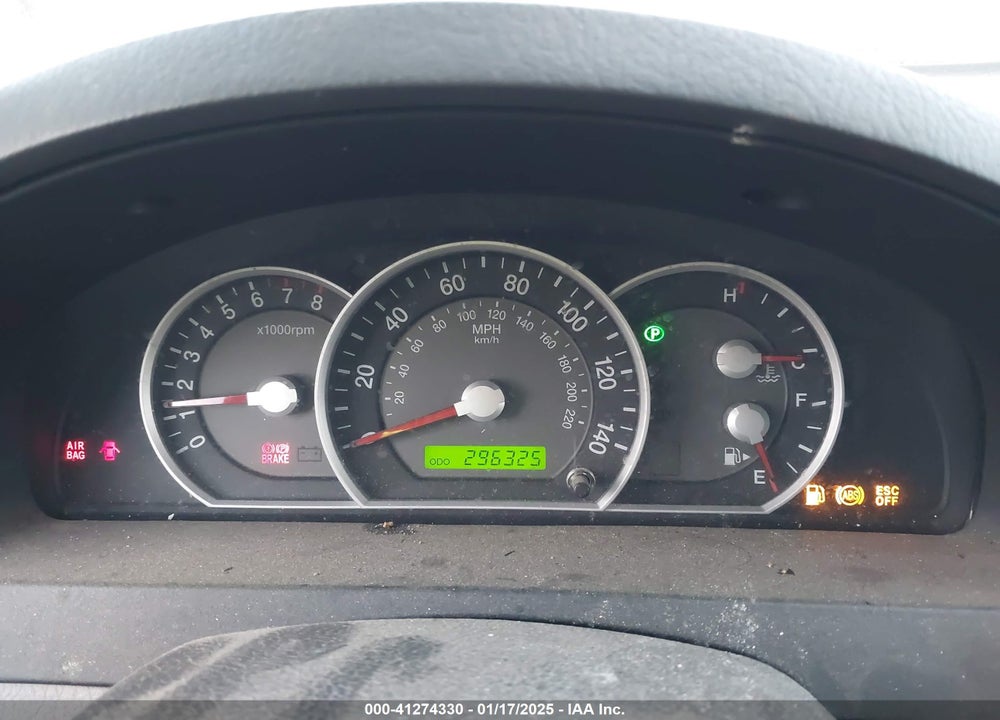 2008 KIA SORENTO LX VIN: KNDJC735285784773