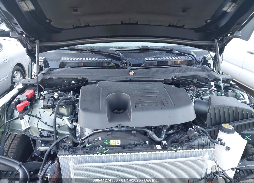 2024 LAND ROVER DEFENDER 130 P400 X VIN: SALEXFEU8R2352205