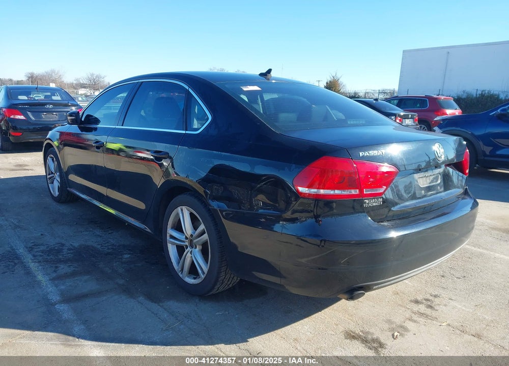2014 VOLKSWAGEN PASSAT VIN: 1VWBT7A39EC041098