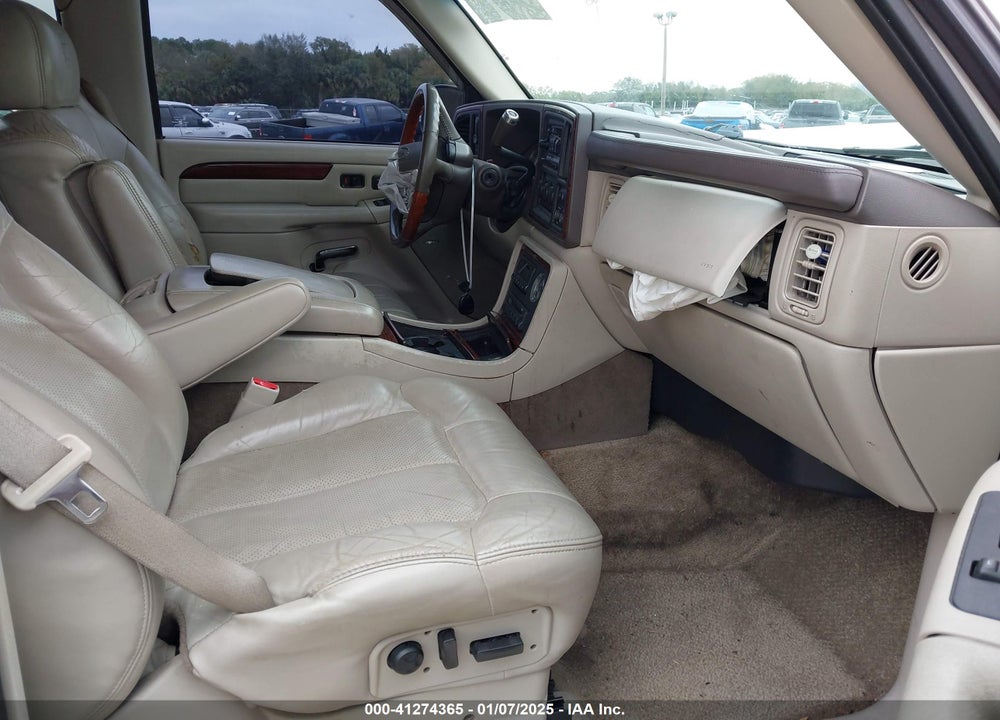 2002 CADILLAC ESCALADE STANDARD VIN: 1GYEK63N92R143340