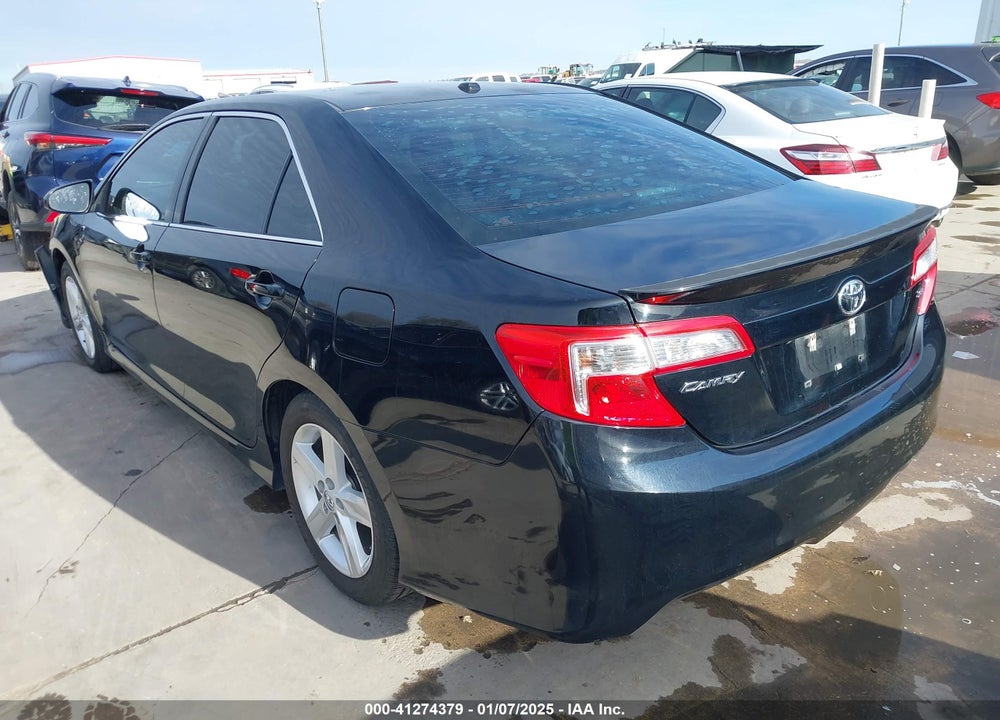 2014 TOYOTA CAMRY SE VIN: 4T1BF1FKXEU863857