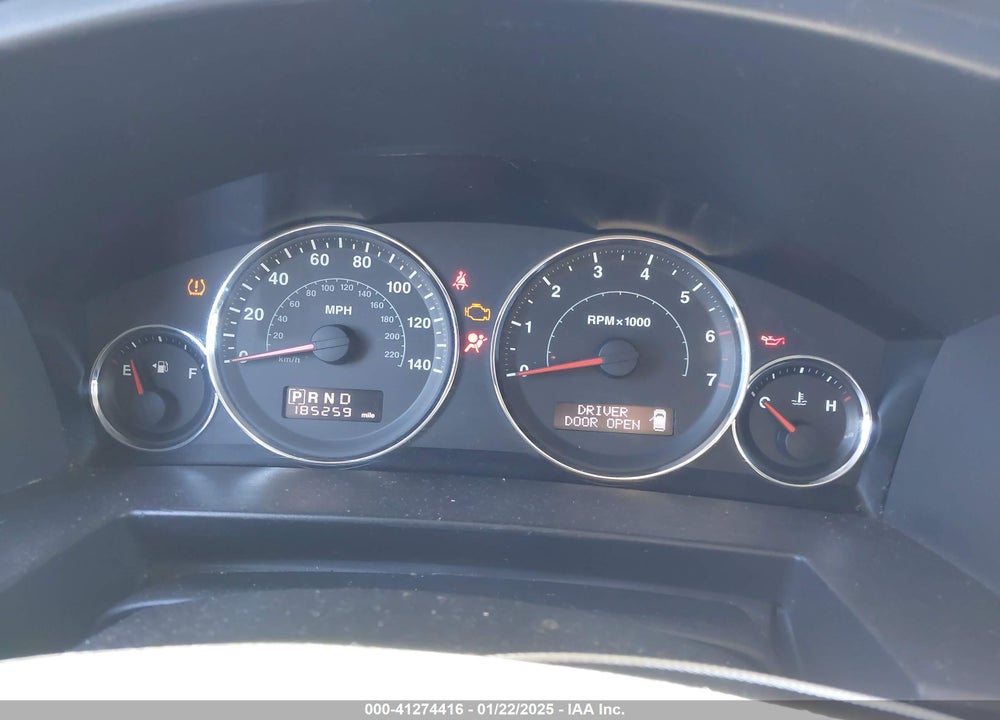 2010 JEEP COMMANDER SPORT VIN: 1J4RH4GK3AC125485
