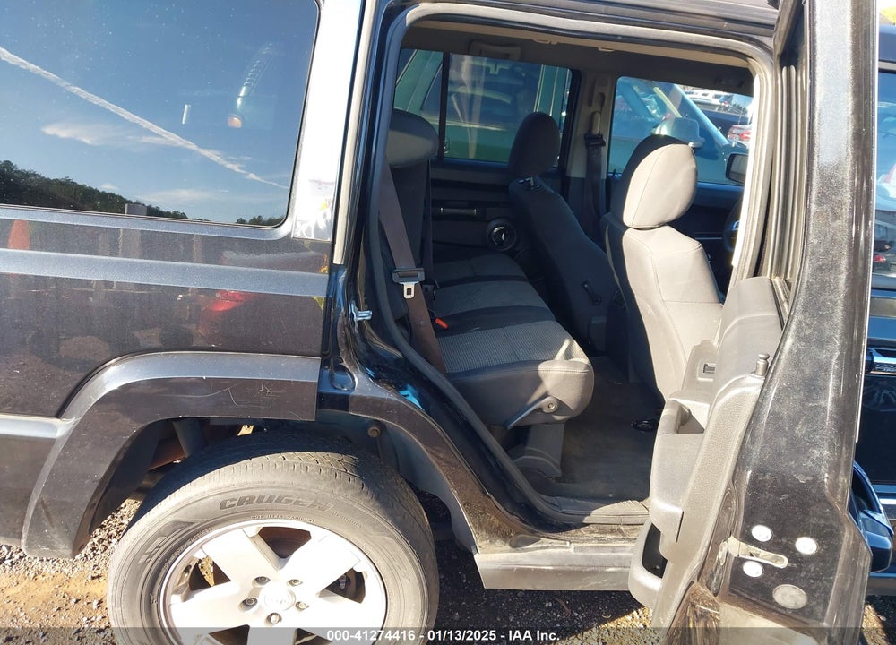 2010 JEEP COMMANDER SPORT VIN: 1J4RH4GK3AC125485